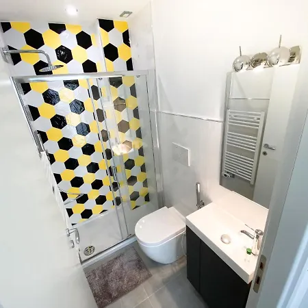 Apartment New Agriloft 1 Nursery, Giardino, Clima E Wi-fi A 50 Mt Dal Mare Bordighera