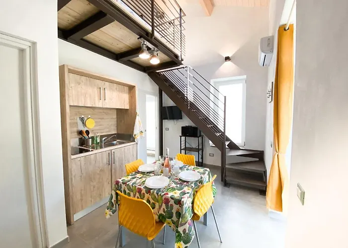 Διαμέρισμα New Agriloft 1 Nursery, Giardino, Clima E Wi-fi A 50 Mt Dal Mare Bordighera